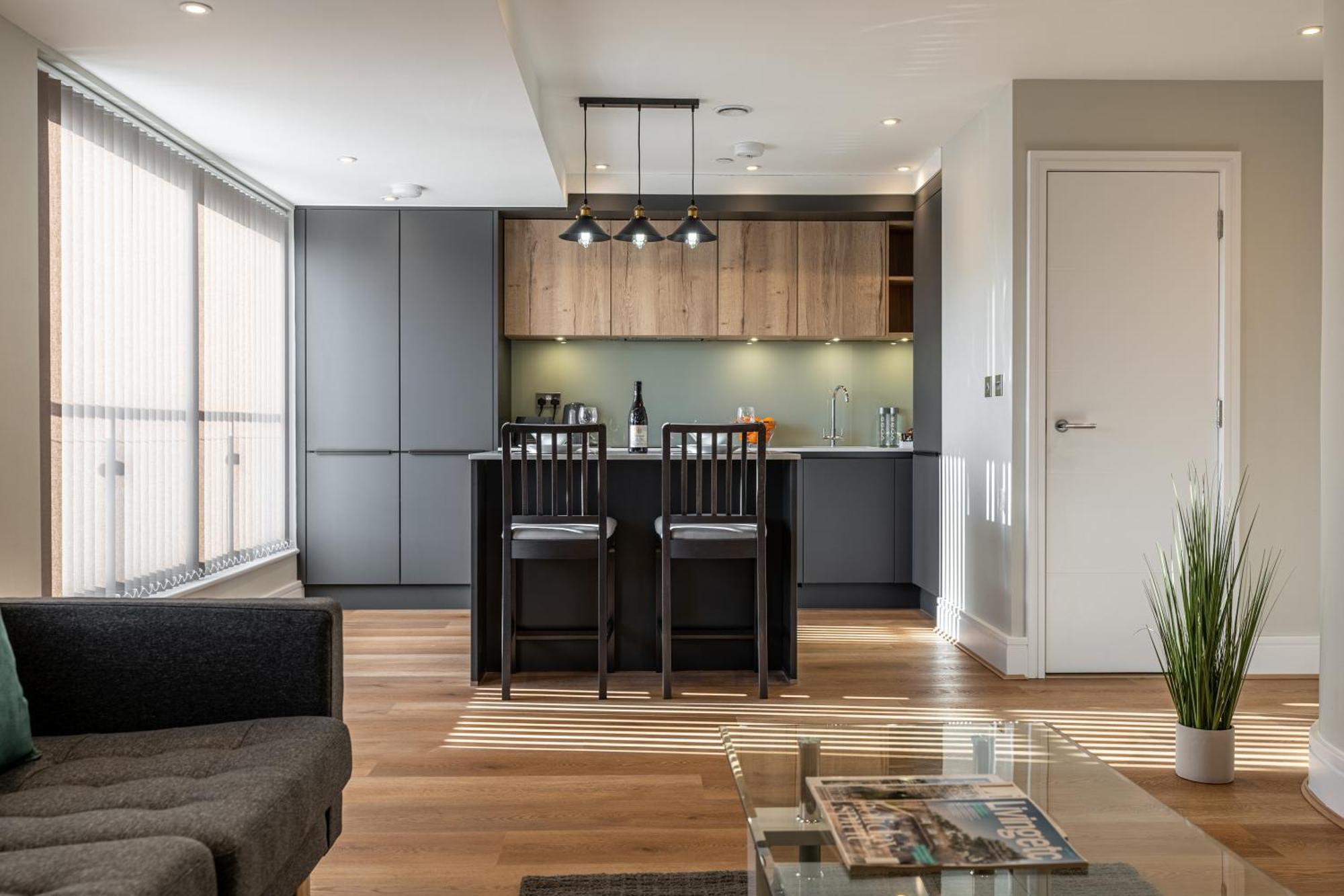 Bond House By Celador Apartments Reading Bagian luar foto