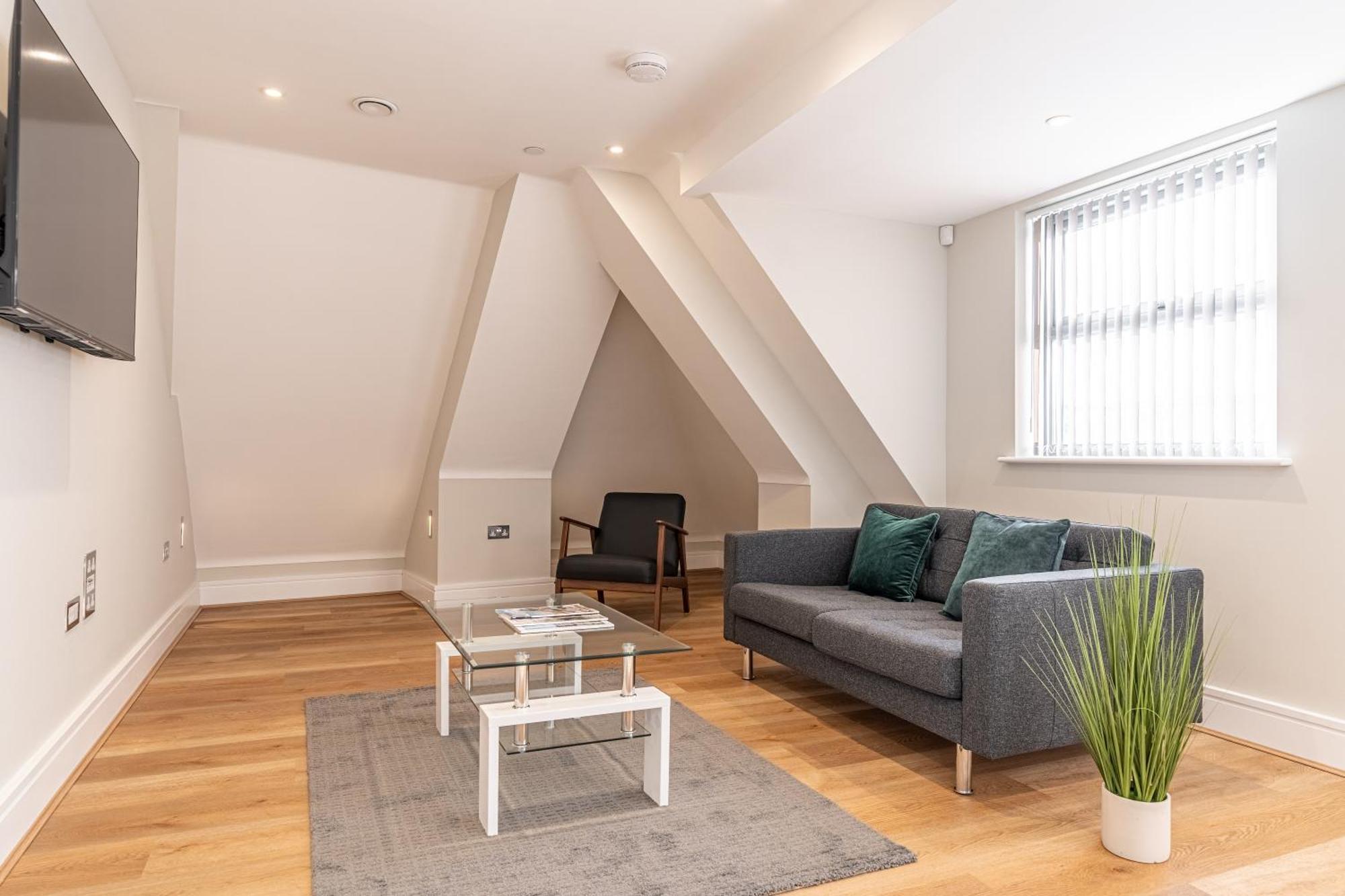 Bond House By Celador Apartments Reading Bagian luar foto