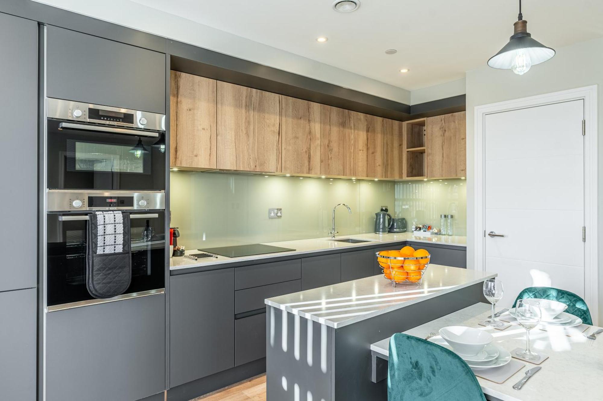Bond House By Celador Apartments Reading Bagian luar foto