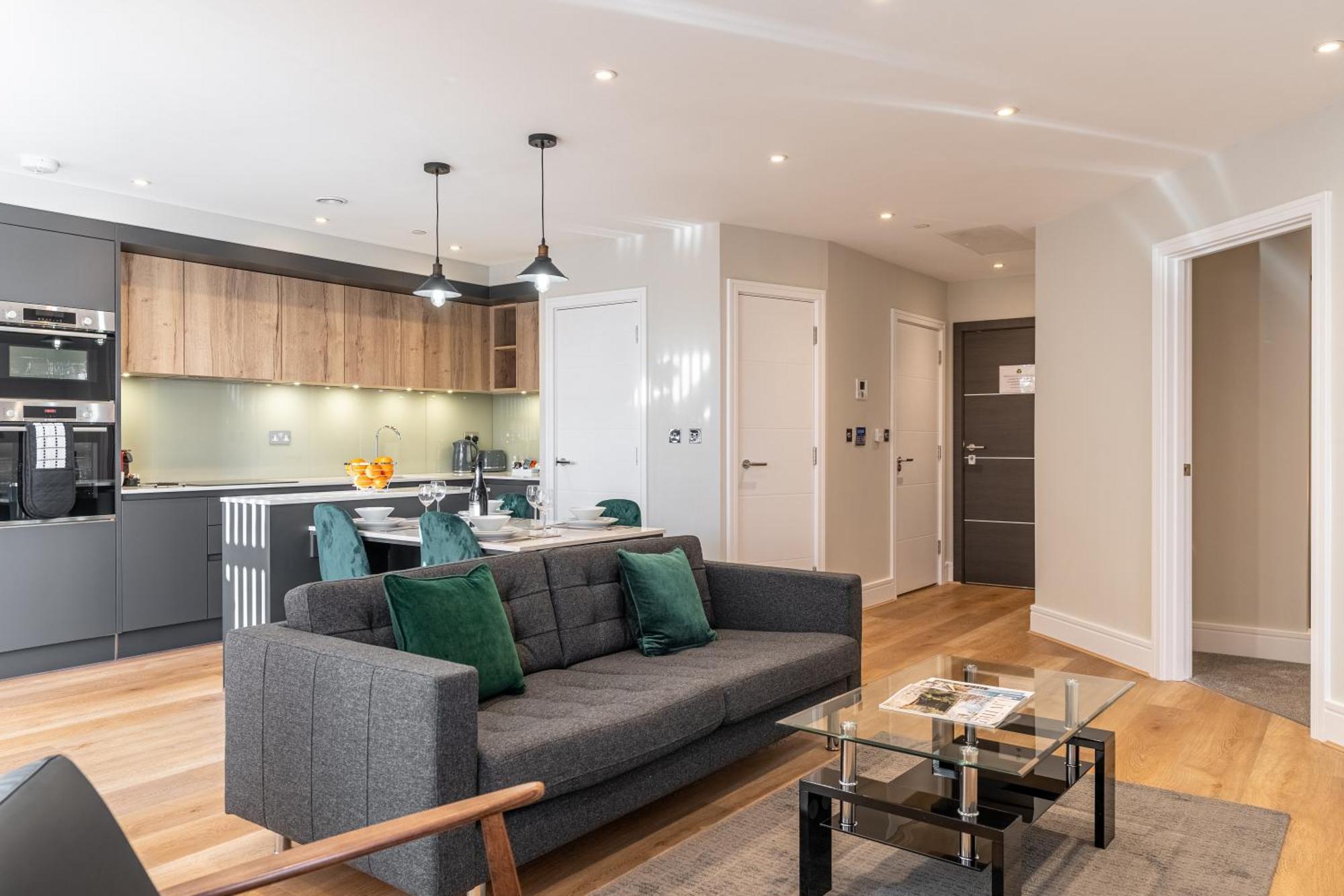 Bond House By Celador Apartments Reading Bagian luar foto